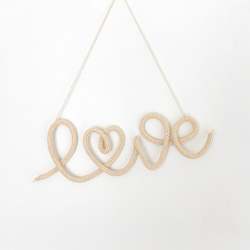 âloveâ wire word