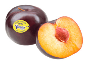 Greengrocery: Plums