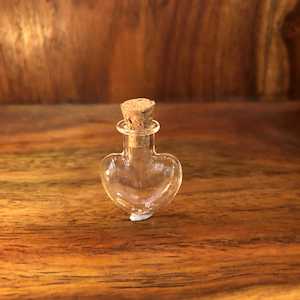 Variety: Heart Glass Bottle