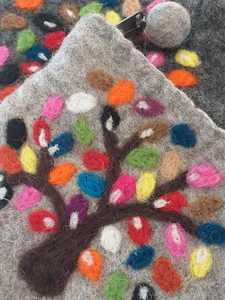 Variety: Felt Tree Purse