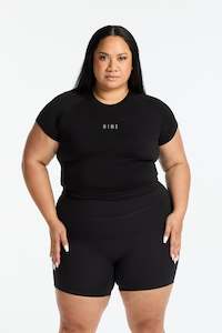 Clothing: THE ESSENTIAL CROP TEE ONYX