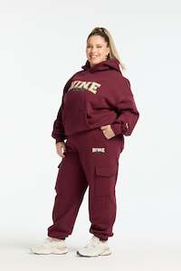 Clothing: VARSITY 2.0 TRACKPANT BURGUNDY