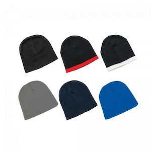 Clothing wholesaling: Skull Beanie (4240)