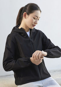 Clothing wholesaling: Womens Tempest Jacket (J426L)