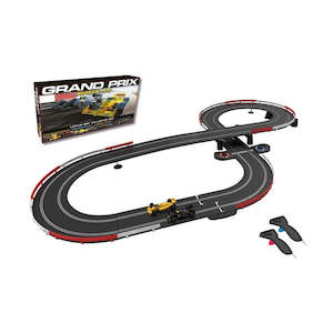 Hobby equipment and supply: Scalextric C1432 Set: 1980s Grand Prix Race - Lotus 98T vs. Lotus 99T