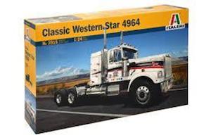 Italeri 3915  1/24 CLASSIC WESTERN STAF