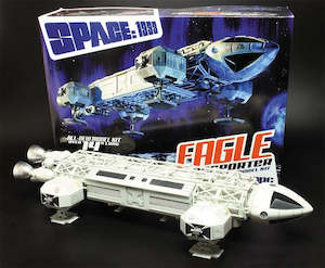 Hobby equipment and supply: MPC 913 1/72 Space 1999 EagleTransport