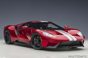 Hobby equipment and supply: Auto Art 12106 1/12 Ford GT Red w/silver