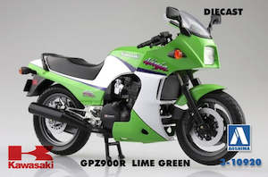 Hobby equipment and supply: Aoshima 10920 1/12 KAWASAKI GPZ900R LIME GREEN