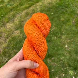 Yarn: Knitsch BFL Sock - The joy of sunshine