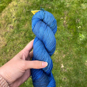 Yarn: Knitsch BFL Sock - A push against the tide