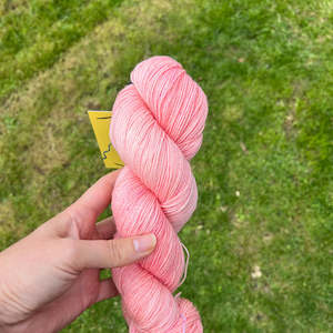 Yarn: Knitsch BFL Sock - Using split infinitives