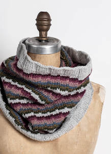 Tiverton Cowl - Woolstok Printed Pattern