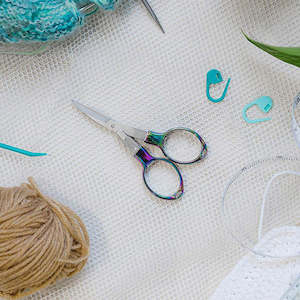 Yarn: Knit Pro Mindful Folding Scissors