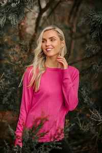 B&L Chloe CNeck Pullover Rose