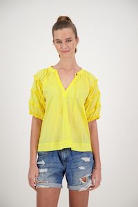 BRIARWOOD Tomo Top Yellow