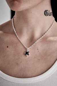 Menswear: SGC Necklace Four Pt Talon Onyx