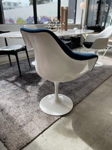 Tulip Armchair – Upholstered