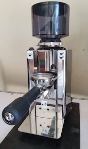 Magister Electronic Doserless Grinder