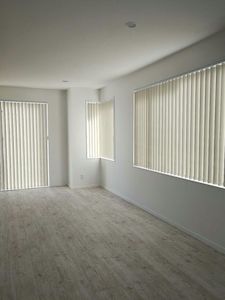 Ready Made – Vertical Blinds – SkyCurtain