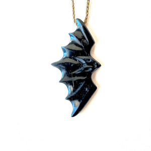 Pekapeka Necklace, Guardian of the Night