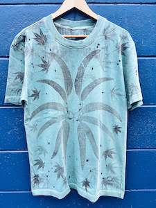 Wild Sky : Men’s / Unisex ~ Cotton M ~ New