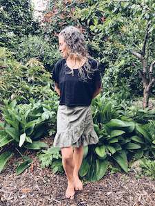 Wild Khaki skirt ~ Linen ~ L