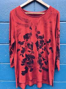 Red Feijoa long sleeve ~ Viscose XL