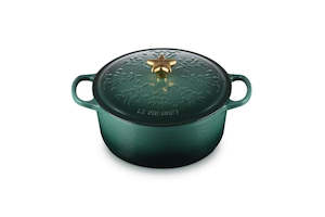 Signature Round Casserole 24cm Artichoke