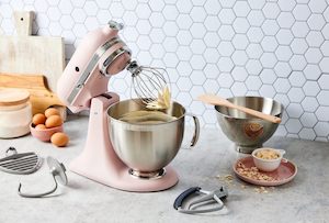 Kitchen Appliances: Feather Pink Mixer KSM195