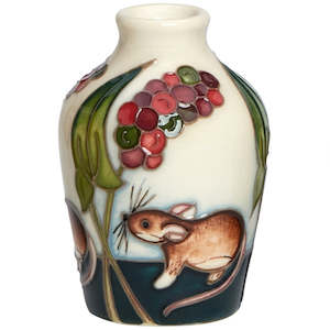 Collectable: Wood Mouse Vase 54/2