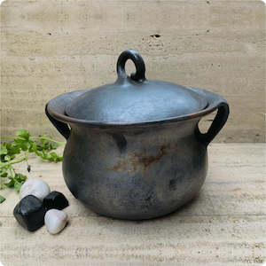 Earthenware - Cooking Pot with Lid Longi Pottery (Large)