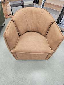 Shelly Swivel Chair Tan