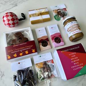 Chocolate: Family Christmas Gift Box