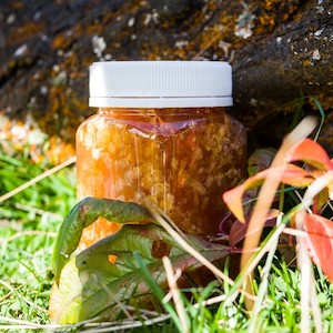 Manuka Honey in Honeycomb – 1kg