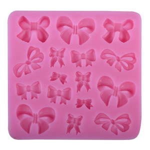 Silicone Mould with 16 Assorted Miniature Bows