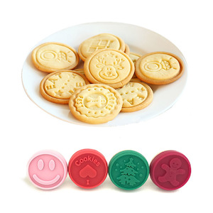 Craft material and supply: Fun Silicone Rubber / Wooden Handle 6 cm Cookie Biscuit Stamps