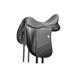 Sporting equipment: Bates Dressage Saddle + HART