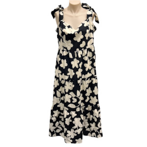 Homewares: Cute Summer Dress - Size 18