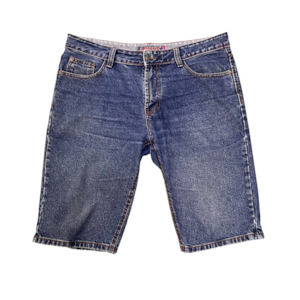 Homewares: Levi Shorts - Size 36