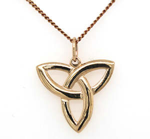 CELTIC TRI PENDANT