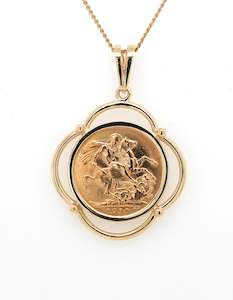 Looped Half Sovereign Pendant Mount