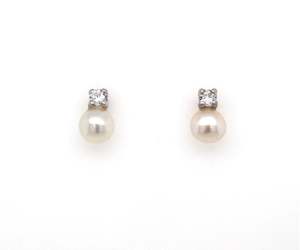 Sale: Pearl & CZ Studs