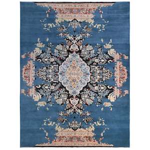 Fine Hand-knotted Wool Rug  204cm x 298cm