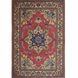 Fine Persian Hand-knotted Ardabil Rug 136cm x 200cm