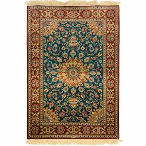 Fine Hand-knotted Persian Qhom (Qum) Silk Rug (SIGNED) 104cm x 152cm