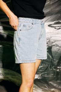 Womens Shorts: VINTAGE DENIM SHORT LIGHT BLUE