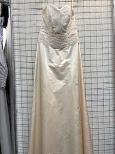 RASHA TAYLOR Wedding Dress size 8