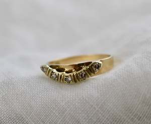 9ct Gold Diamond Ring