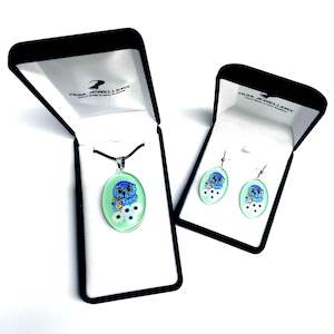 Jewellery: Green Owl Pendant & Earring Set